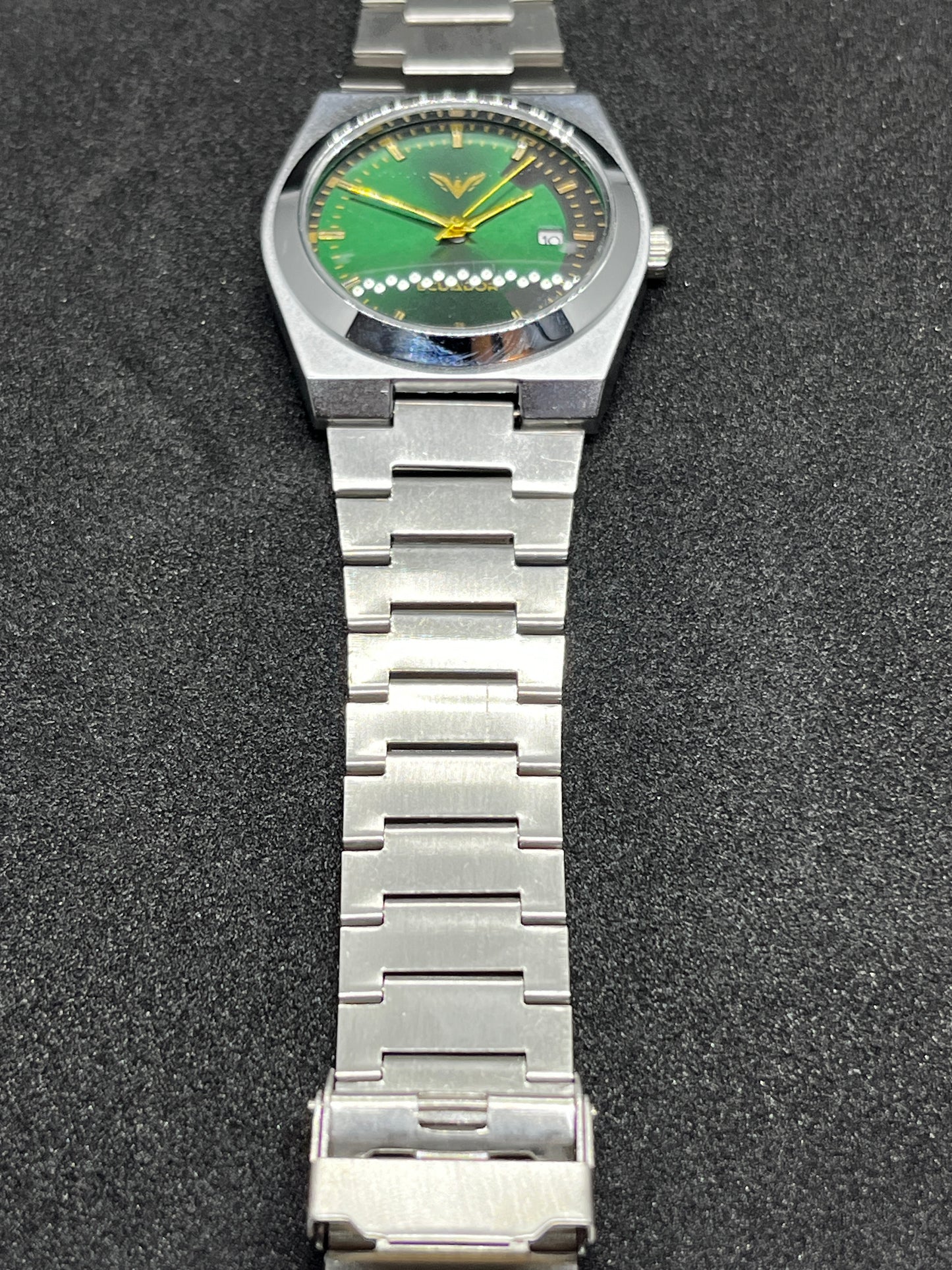 ECUADOR Special Collection analog watch-Silver green