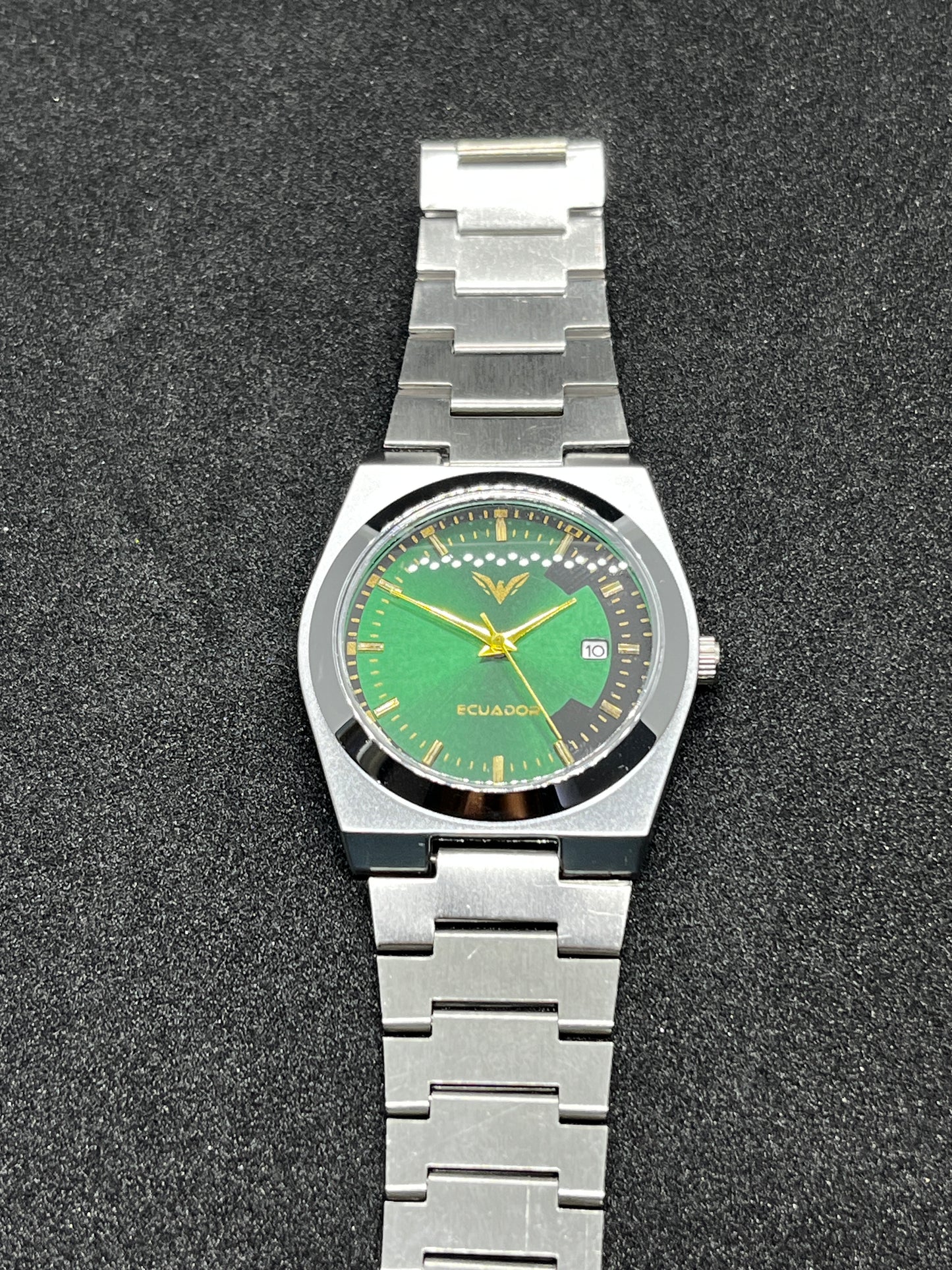 ECUADOR Special Collection analog watch-Silver green